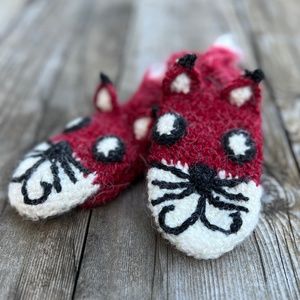 Adorable Red Fox Kids Mittens Art from Peru Great Holiday Accessory NWOT